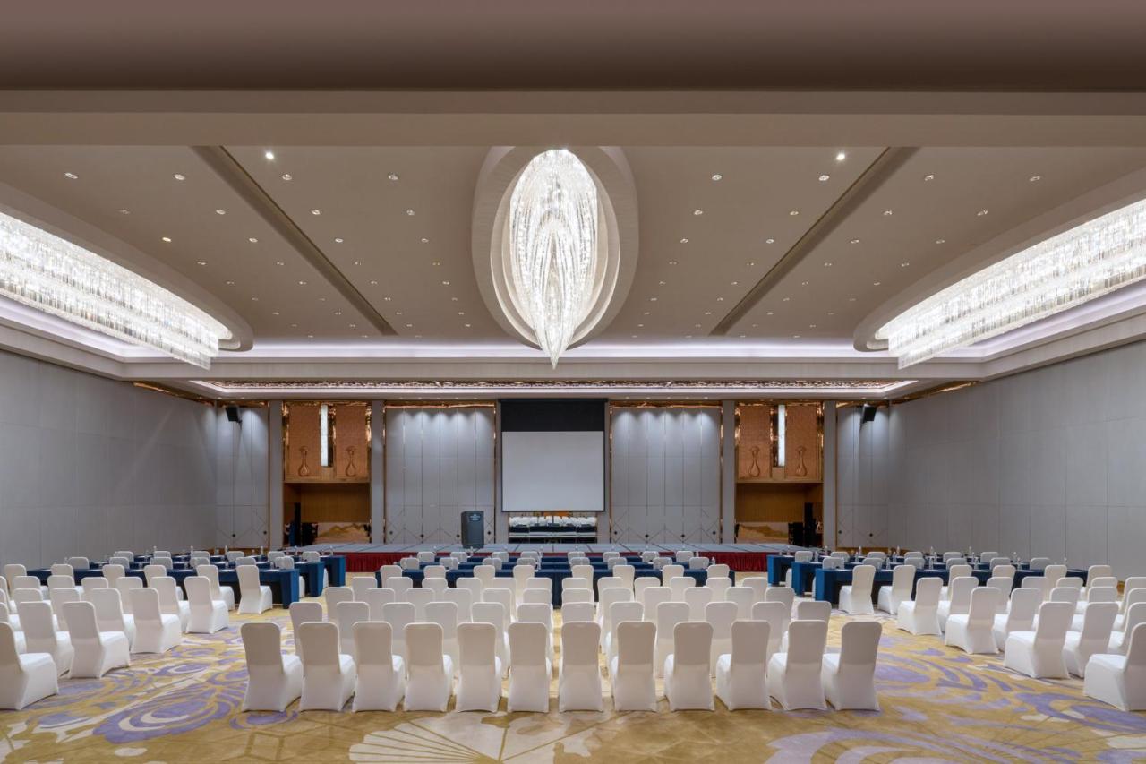 Crowne Plaza Sun Palace, An Ihg 5*